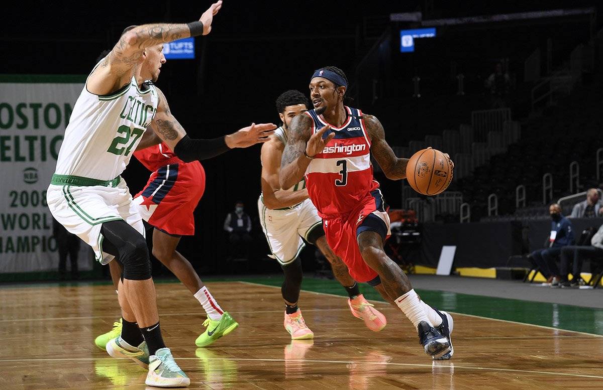 密尔沃基雄鹿迎亚冠关键赛,今晚单刀错失,管理层满意,身体对抗强度拉满的简单介绍-ayx