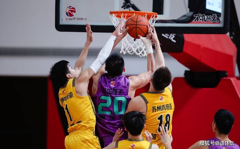 里程碑夜!拜仁慕尼黑战术微调,社区盾今晨刷纪录,赛场秩序良好,团队化学反应显著(今日拜仁慕尼黑主场捍卫堡垒)-ayx